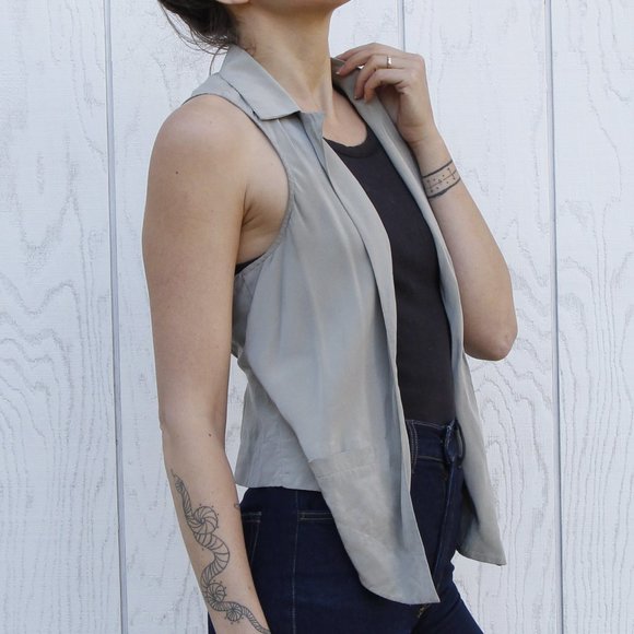 Grey Silk Vest - Picture 9 of 11
